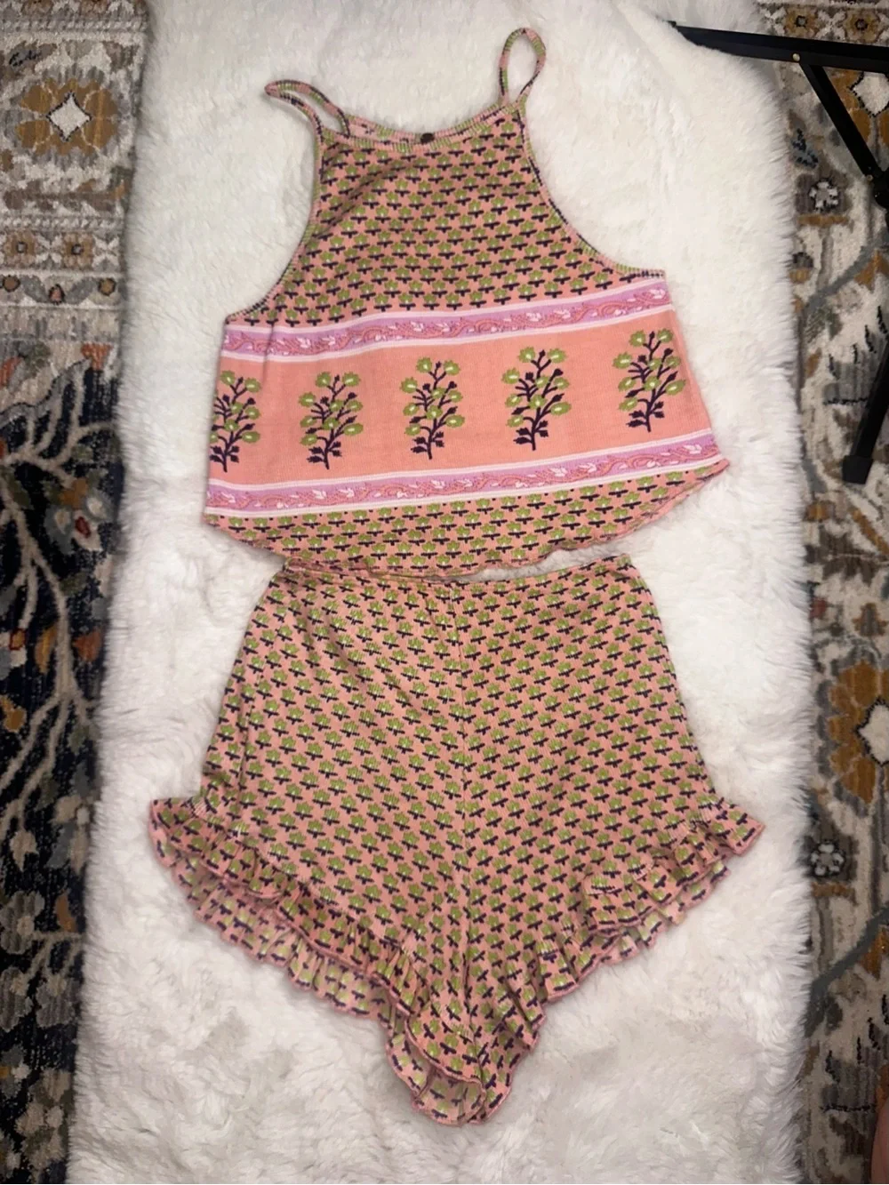 Free People - Petra - Bedrucktes Pyjama-Set in Lachsrosa
